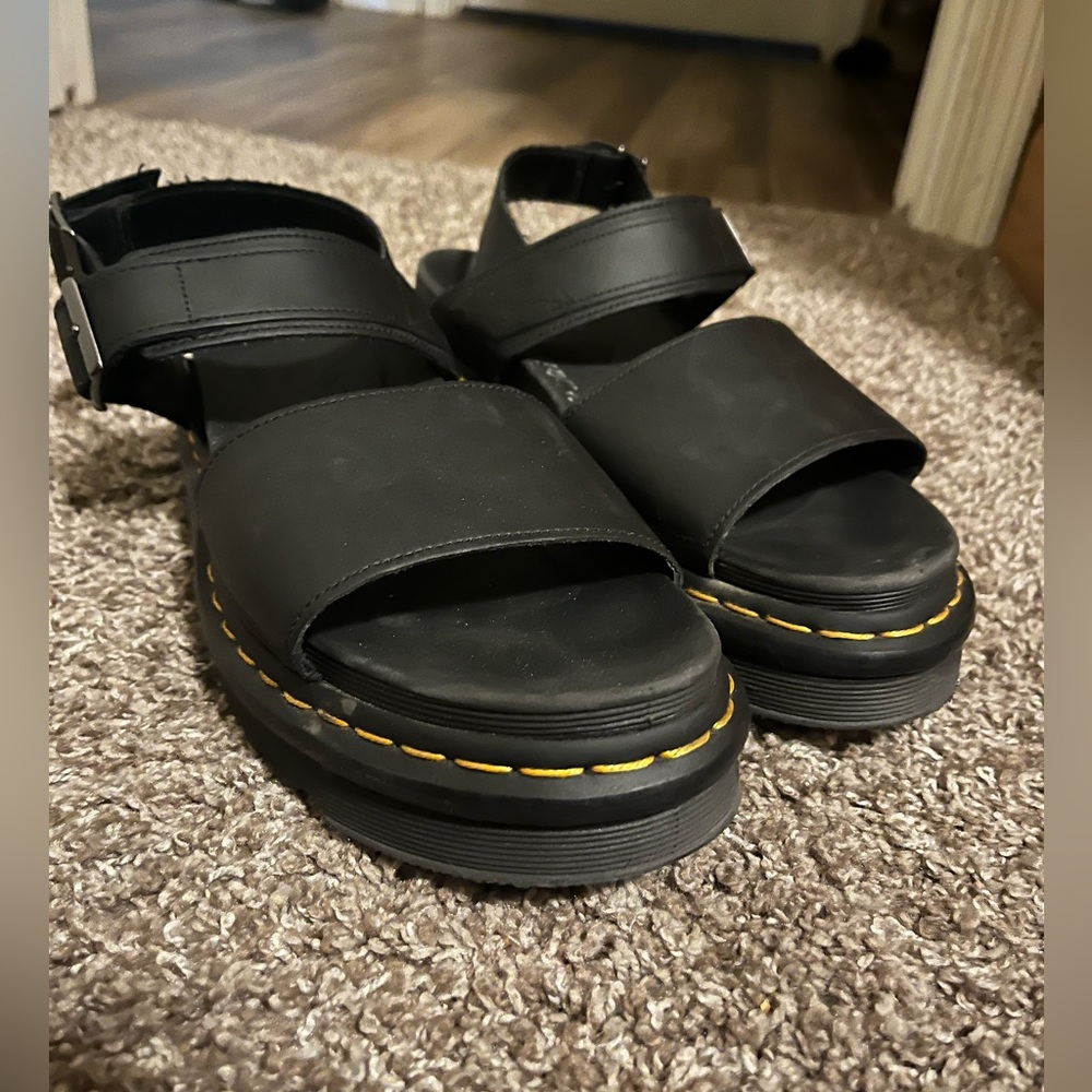 DR. MARTENS PLATFORM SANDALS